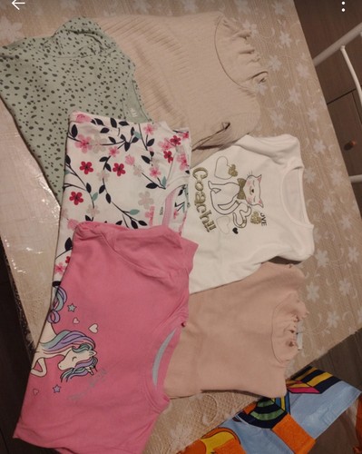 Lotto abbigliamento bambina